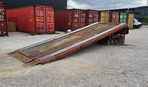 Container ramp heavy - container, duty
