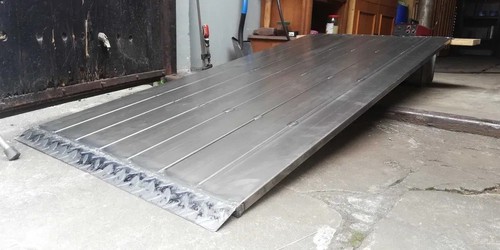 Shipping container ramp - shipping, 900kg