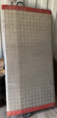 Shipping container ramp - shipping,