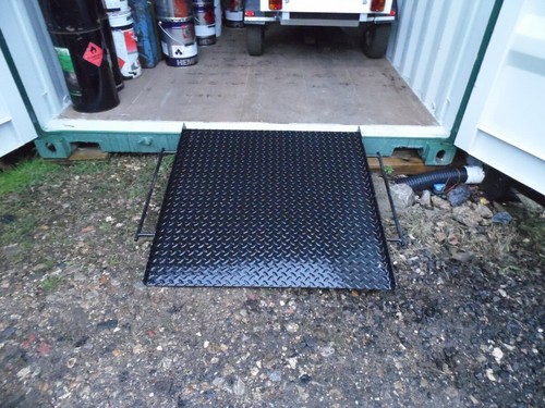 Shipping container access - shipping,